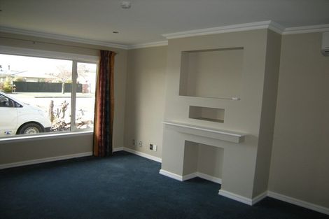 Photo of property in 162 Springs Road, Hornby, Christchurch, 8042