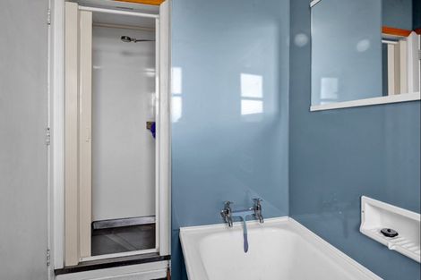 Photo of property in 49 Broadway, Stratford, 4332