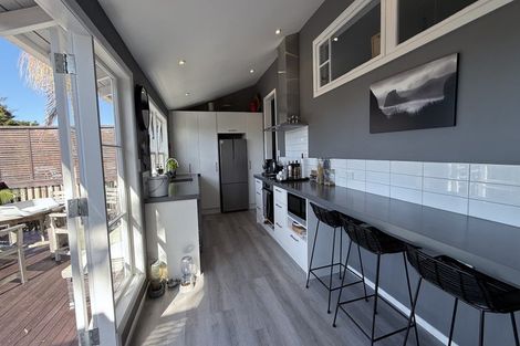 Photo of property in 35 Birkdale Road, Birkdale, Auckland, 0626