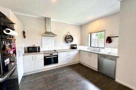 Photo of property in 38 Ipukarea Street, Weymouth, Auckland, 2103