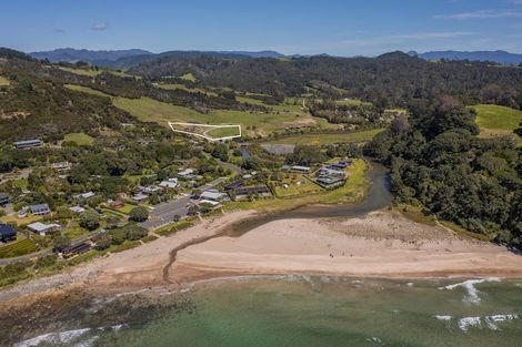Photo of property in 5 Te Puia Place, Hot Water Beach, 3591