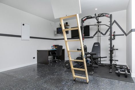 Photo of property in 2a Roland Road, Greenhithe, Auckland, 0632