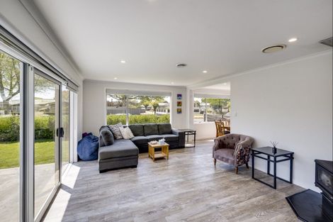 Photo of property in 139 Flaxmere Avenue, Flaxmere, Hastings, 4120