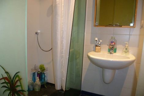 Photo of property in Qba Apartments, 2r/51 Webb Street, Mount Cook, Wellington, 6011