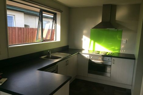 Photo of property in 5b Sylvia Street, Parklands, Christchurch, 8083