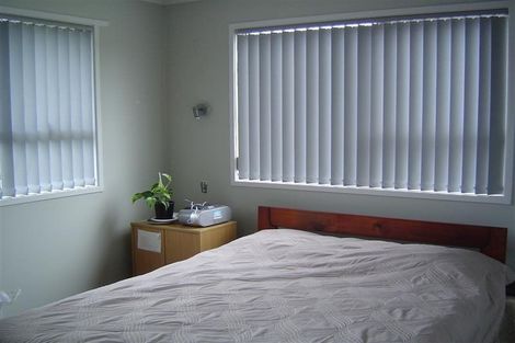 Photo of property in 21 Laurina Road, Sunnynook, Auckland, 0620