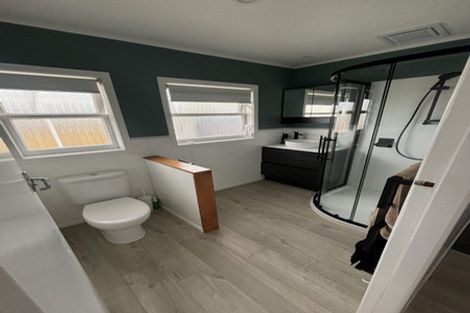 Photo of property in 76 Gray Avenue, Paraparaumu Beach, Paraparaumu, 5032