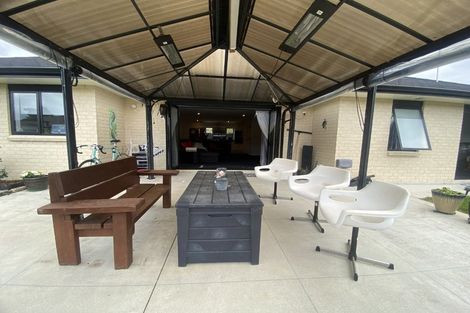 Photo of property in 18 Te Punga Road, Wallaceville, Upper Hutt, 5018