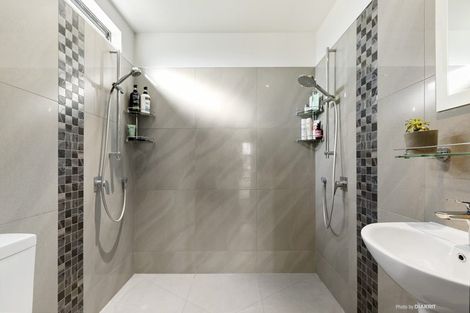 Photo of property in 138 Townsend Road, Miramar, Wellington, 6022