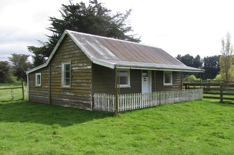 Photo of property in 7/35 Sladden Street, Naenae, Lower Hutt, 5011