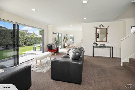 Photo of property in 35 Keswick Crescent, Huntington, Hamilton, 3210