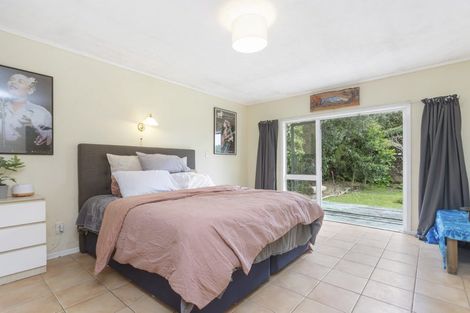 Photo of property in 17 Kervil Avenue, Te Atatu Peninsula, Auckland, 0610