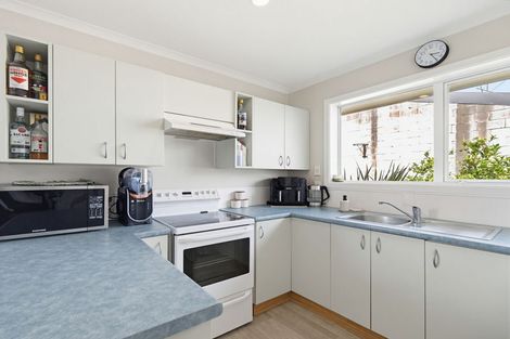Photo of property in 27 Steele Street, Hornby, Christchurch, 8042