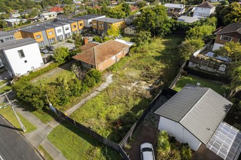 Photo of property in 37 Routley Drive, Glen Eden, Auckland, 0602