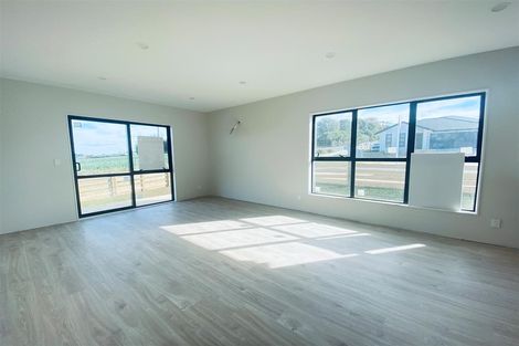 Photo of property in 1 Huamanu Street, Pukekohe, 2120