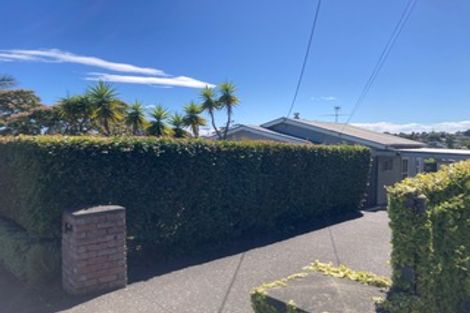 Photo of property in 12 Ambler Avenue, Glen Eden, Auckland, 0602