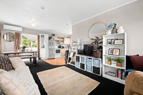 Photo of property in 18 Shelley Jane Place, Dinsdale, Hamilton, 3204