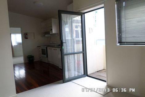 Photo of property in 469 Lake Road, Takapuna, Auckland, 0622