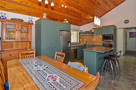 Photo of property in 15 Rossiter Avenue, Waiuku, 2123