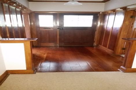 Photo of property in 62 Creswick Terrace, Northland, Wellington, 6012