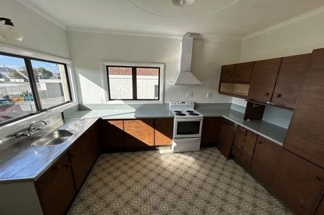 Photo of property in 18 Seyton Street, Stratford, 4332