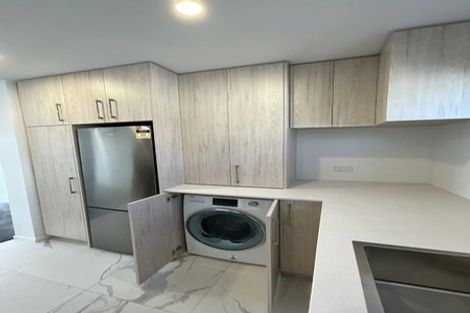 Photo of property in 231u3 Marine Parade, Seatoun, Wellington, 6022