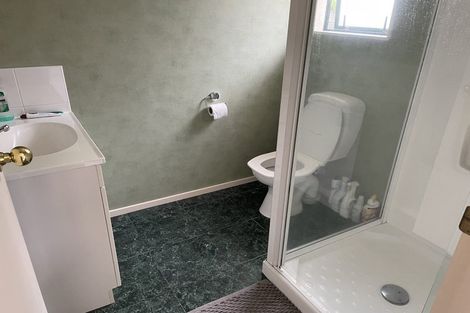 Photo of property in 19 Logan Way, Kelvin Grove, Palmerston North, 4414