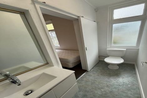 Photo of property in Carillion/the Knoll, 33 Thompson Street, Mount Cook, Wellington, 6011