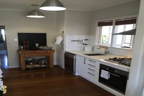 Photo of property in 15 Waterhouse Street, Taradale, Napier, 4112