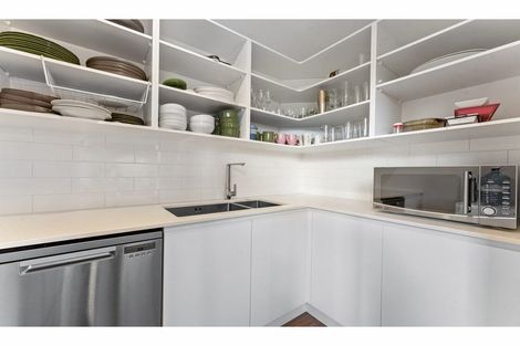 Photo of property in 5 Libertia Lane, Orewa, 0931