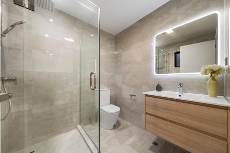 Photo of property in 29a Hywell Place, Manurewa, Auckland, 2102