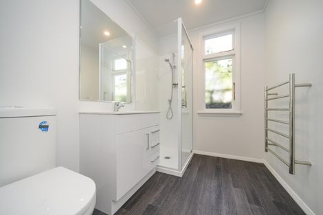 Photo of property in 28 Alfred Street, Roslyn, Palmerston North, 4414