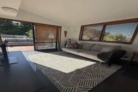 Photo of property in 99 Redoubt Road, Goodwood Heights, Auckland, 2105