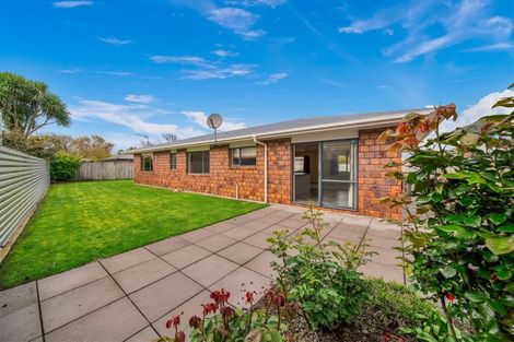 Photo of property in 6b Vogel Street, Hawera, 4610