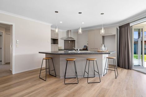 Photo of property in 19 Watkins Road, Cambridge, 3434