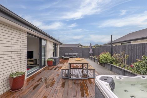 Photo of property in 71 Aviemore Drive, Marshland, Christchurch, 8083