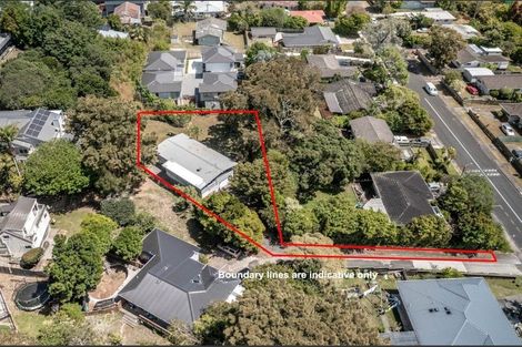 Photo of property in 80 Awaruku Road, Torbay, Auckland, 0630