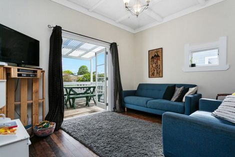 Photo of property in 29 Princes Street, Cambridge, 3434