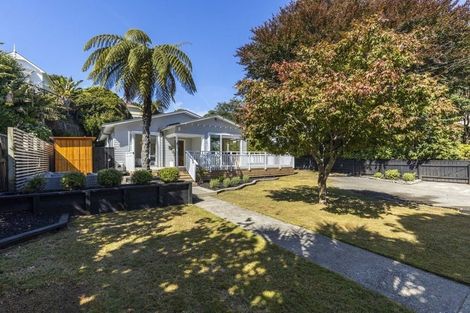 Photo of property in 107 Fulford Street, New Plymouth, 4310