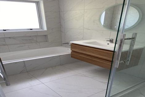 Photo of property in 1/104 Picton Avenue, Riccarton, Christchurch, 8011