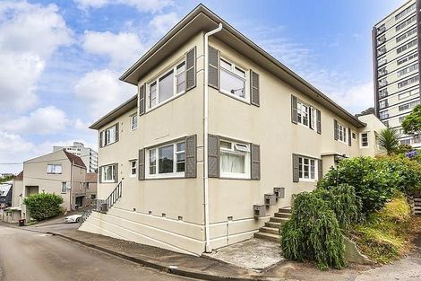 Photo of property in 7f2 Stowe Hill, Thorndon, Wellington, 6011