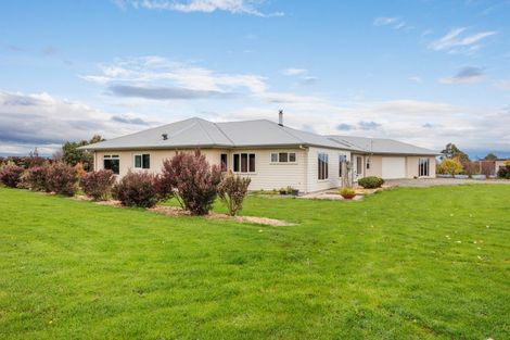 Photo of property in 554 Taonui Road, Colyton, Feilding, 4775