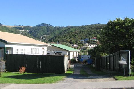Photo of property in 37a Ngatitoa Street, Takapuwahia, Porirua, 5022