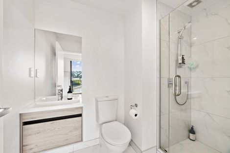 Photo of property in 18u2 Oriental Terrace, Oriental Bay, Wellington, 6011