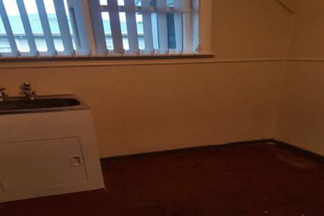 Photo of property in 1 Salas Place, Papakura, 2110