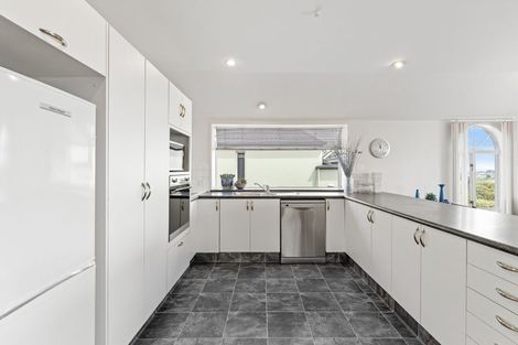 Photo of property in 11 Uldale Place, Westmorland, Christchurch, 8025