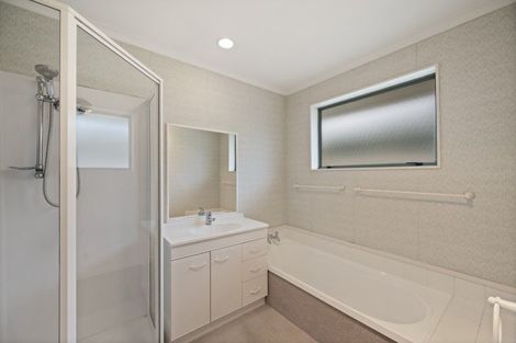 Photo of property in 5 Peddie Street, Taradale, Napier, 4112