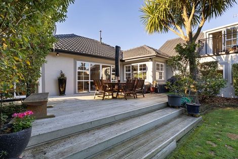 Photo of property in 72 Jickell Street, Hokowhitu, Palmerston North, 4410
