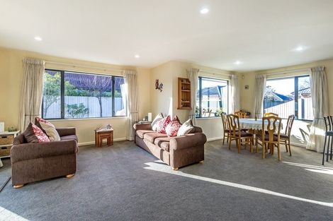 Photo of property in 8 Havana Gardens, Shirley, Christchurch, 8052
