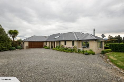 Photo of property in 74 Stonyflat Road, Loburn, Rangiora, 7472
